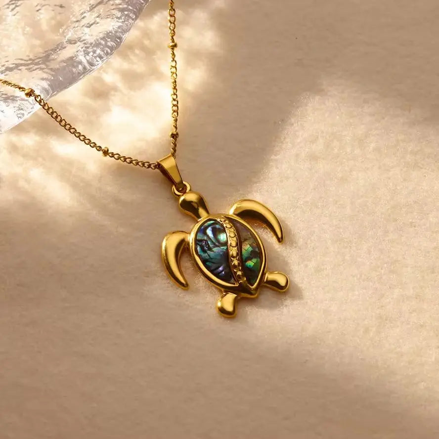 Marivelle Sea Turtle Necklace
