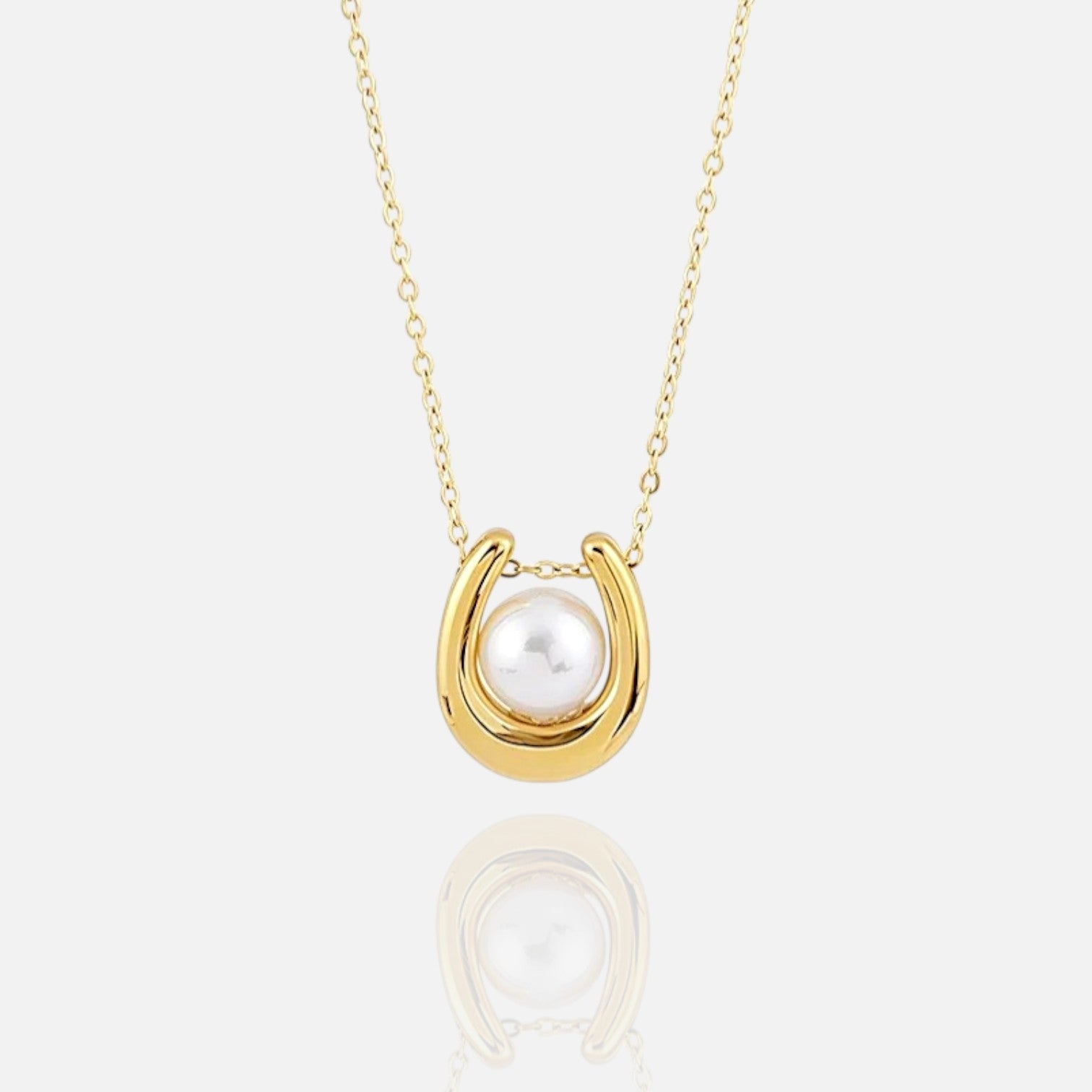 Velmora Pearl Pendant Necklace